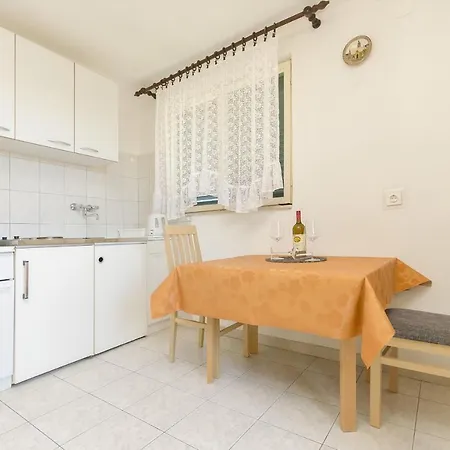 Apartments Vladimir Vodice