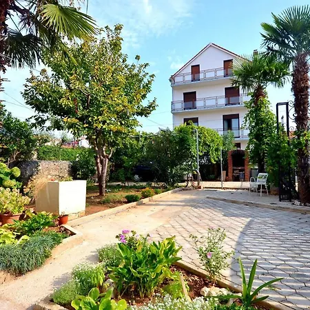 Apartments Vladimir *